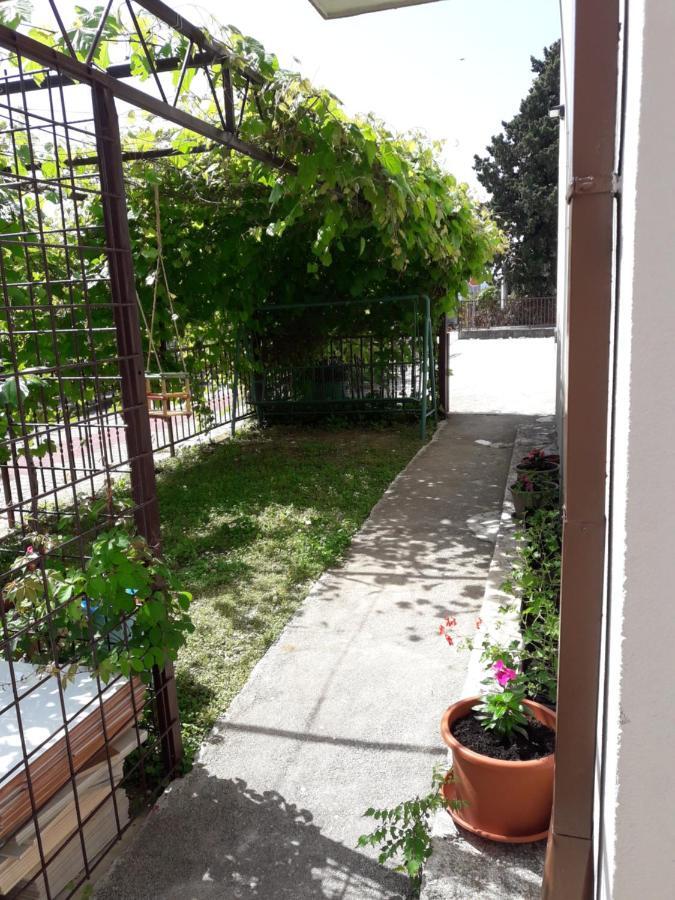 Apartamento Paula&Jo Kaštela Exterior foto